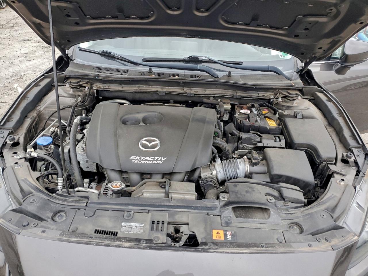 2018 MAZDA 3 TOURING photo 11