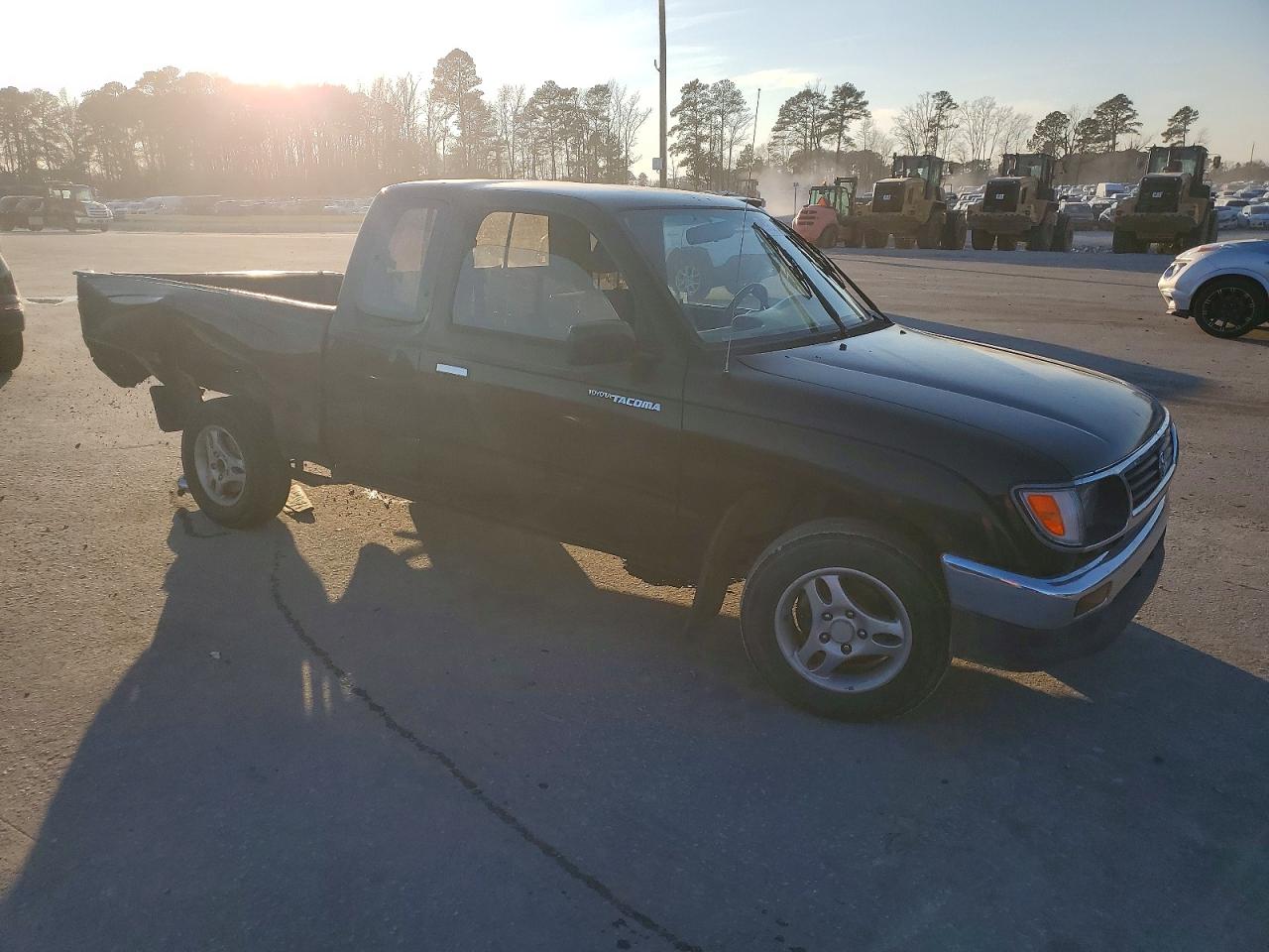 1996 TOYOTA TACOMA XTRACAB photo 4