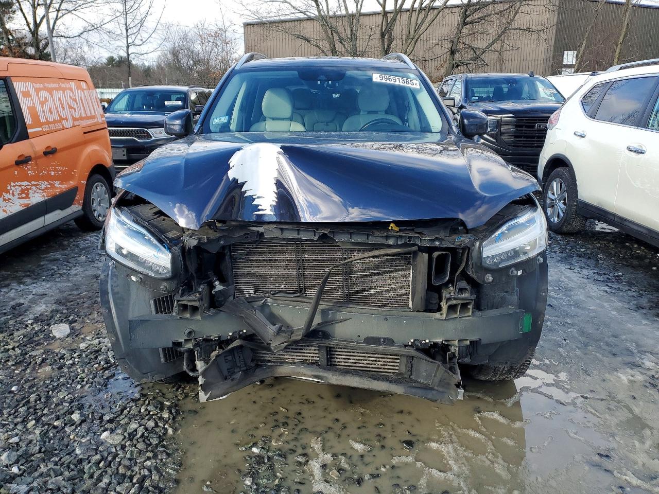 2016 VOLVO XC90 T6 photo 5