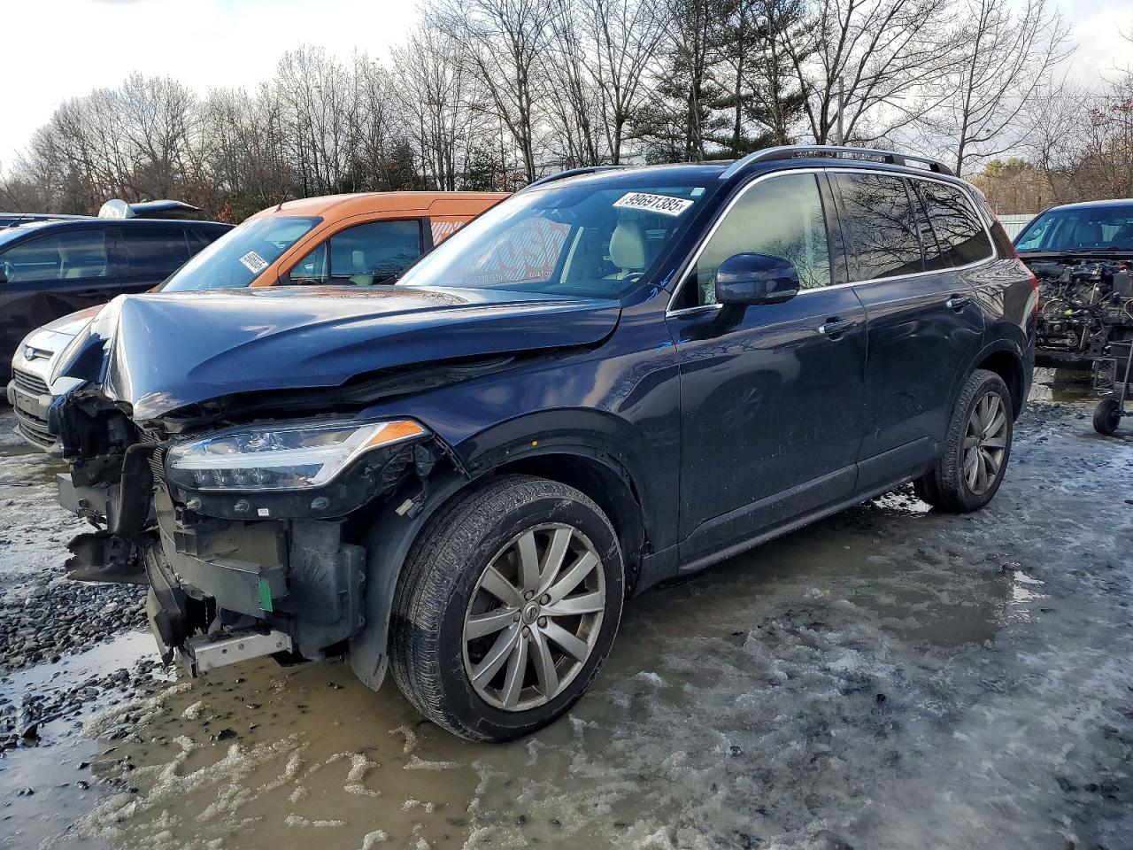 2016 VOLVO XC90