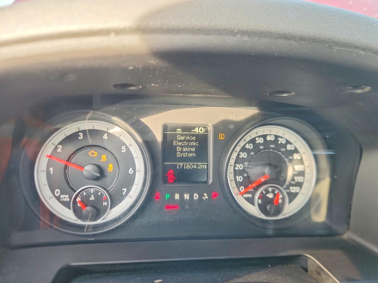 2013 RAM 1500 ST photo 9