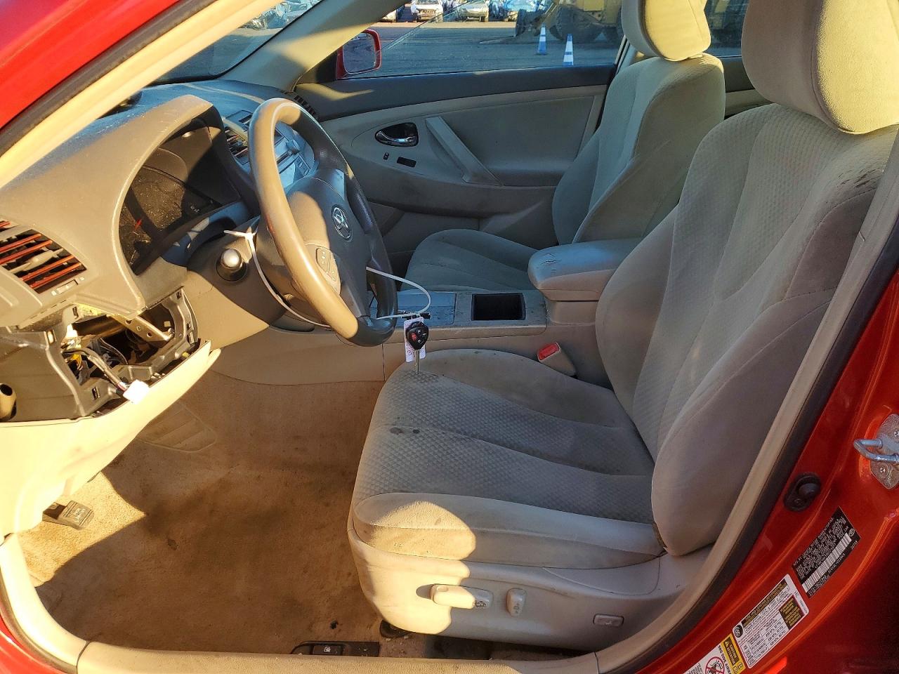 2009 TOYOTA CAMRY BASE photo 7