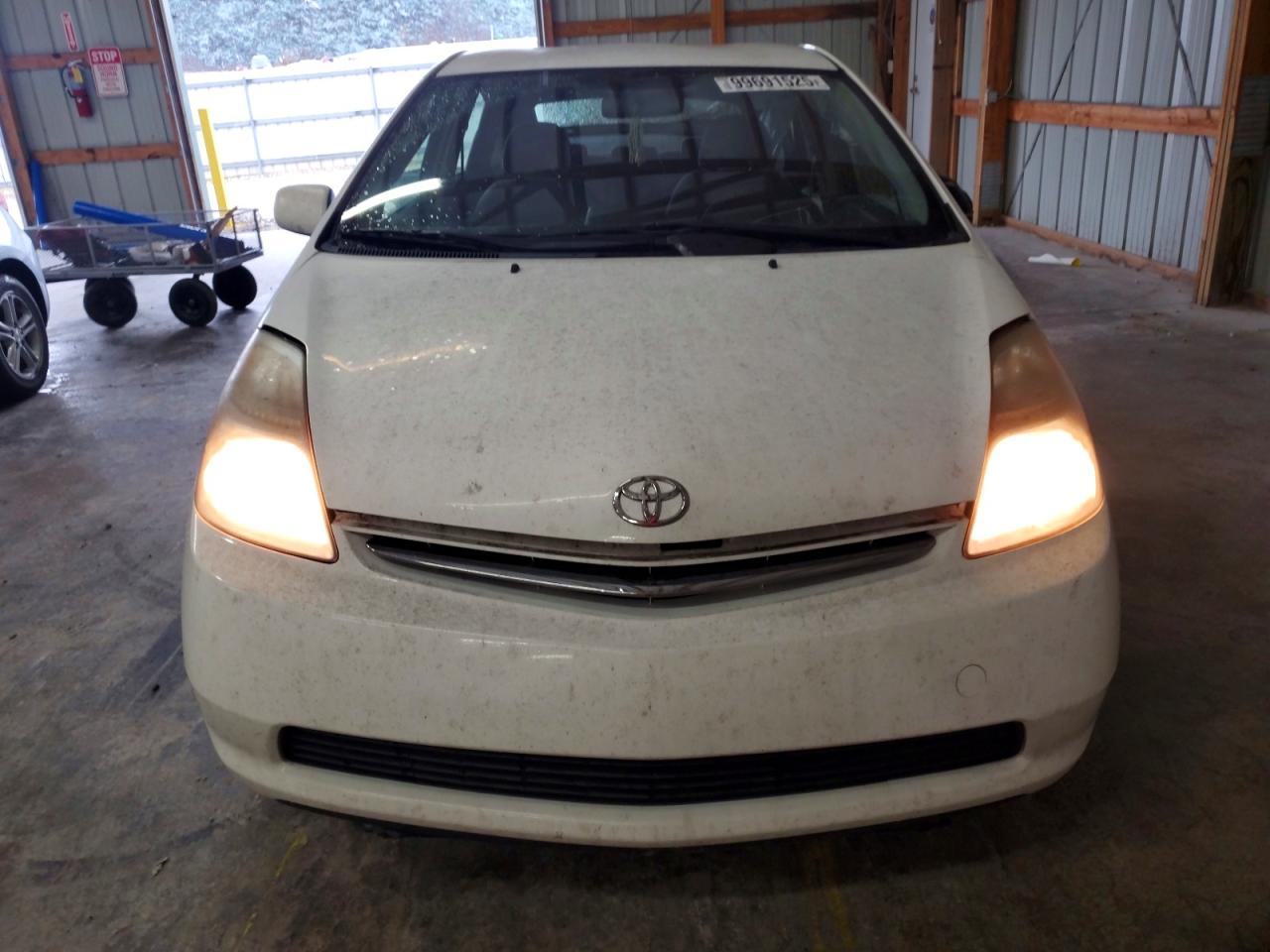 2008 TOYOTA PRIUS photo 5