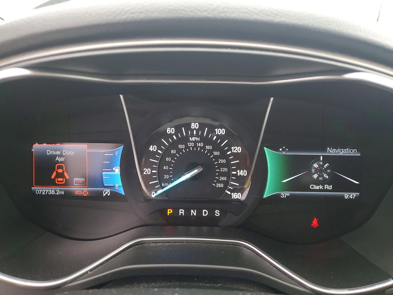 2017 FORD FUSION SE photo 9