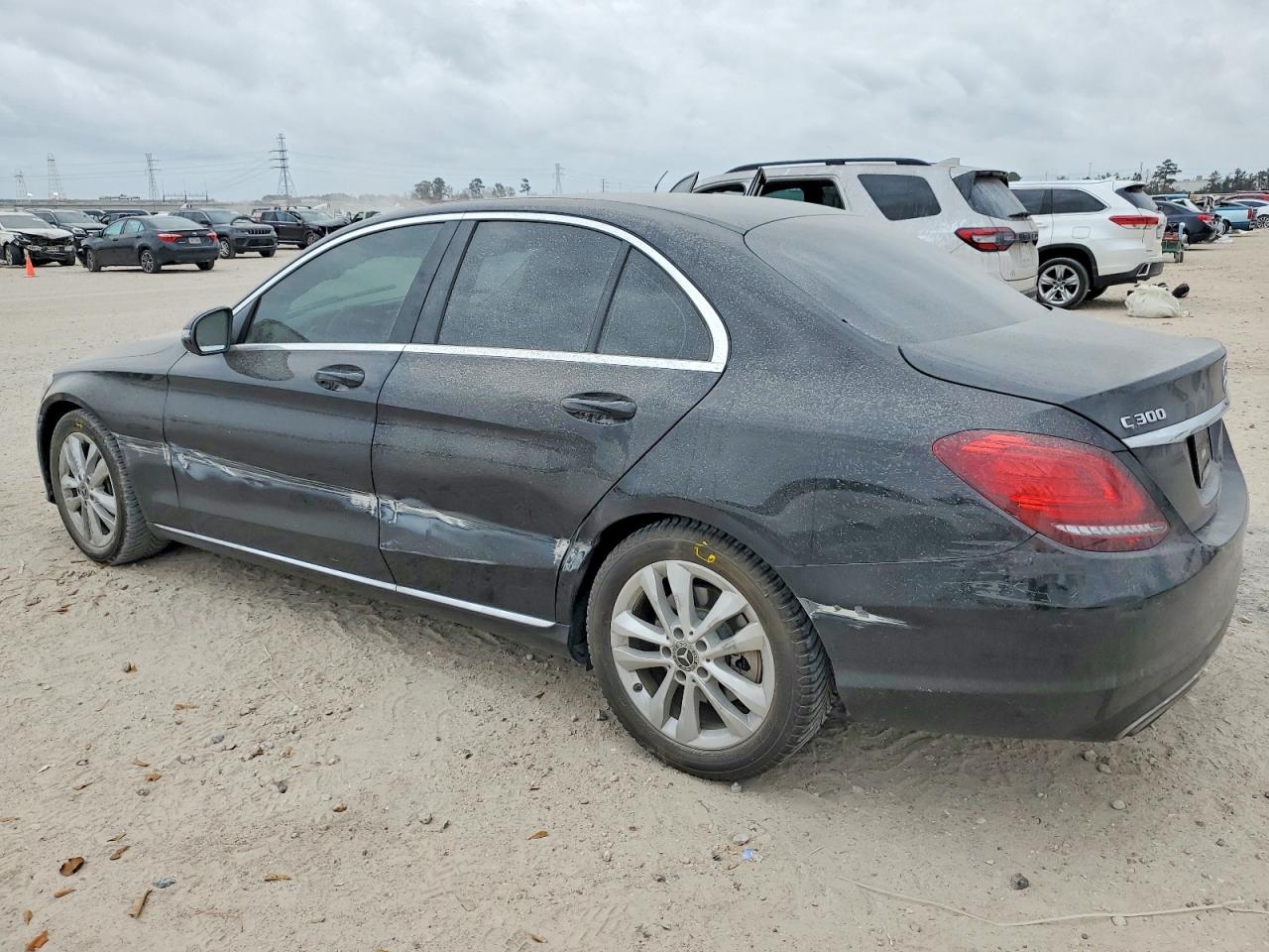 2019 MERCEDES-BENZ C 300 photo 4