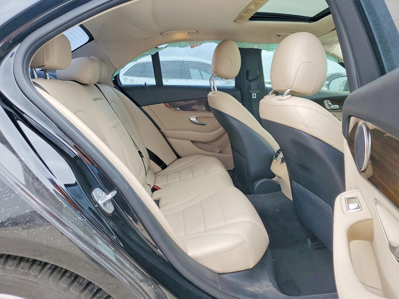 2019 MERCEDES-BENZ C 300 photo 31