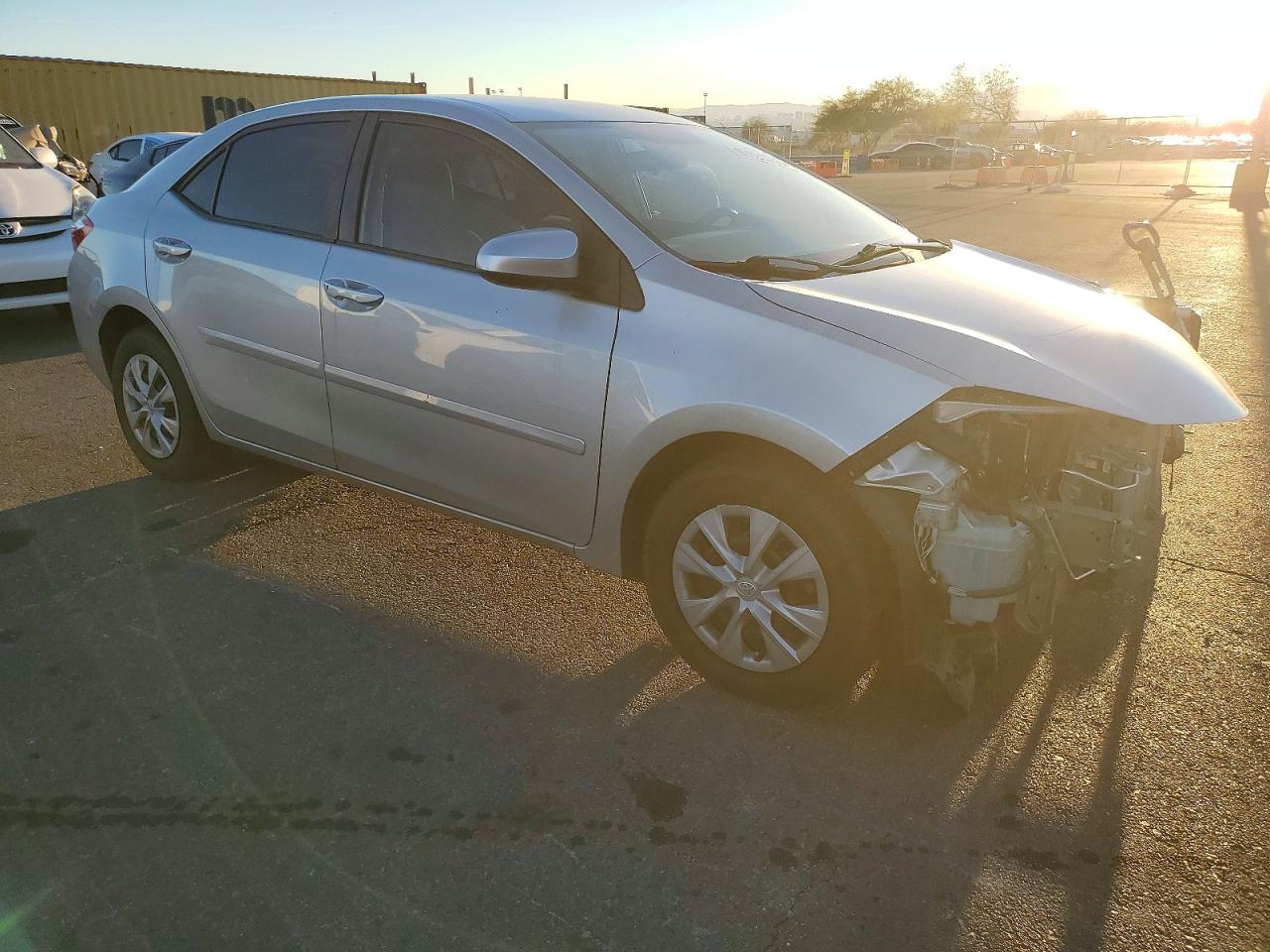 2015 TOYOTA COROLLA L photo 4