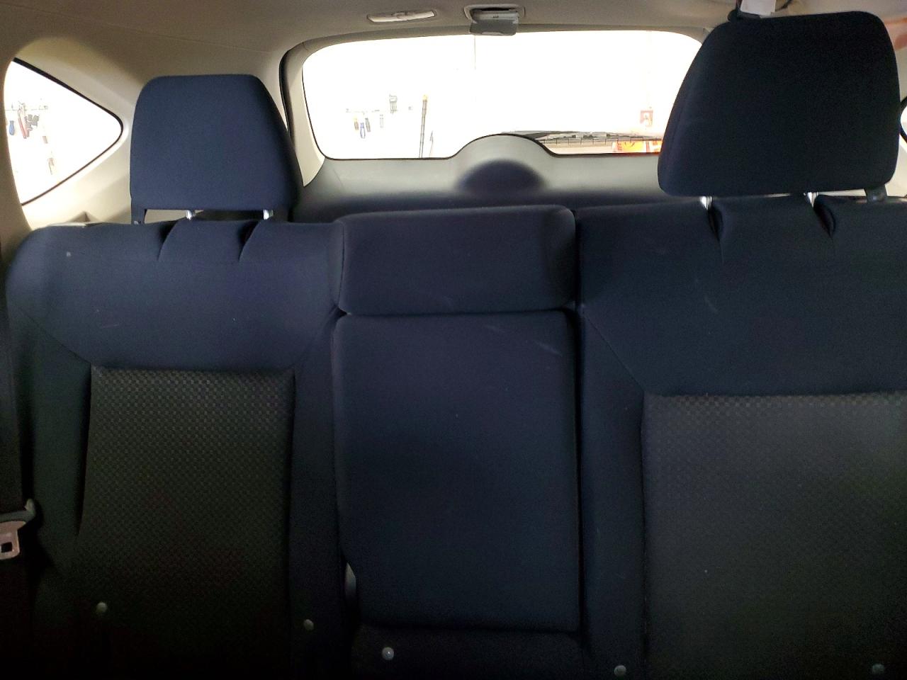 2016 HONDA CR-V LX photo 10