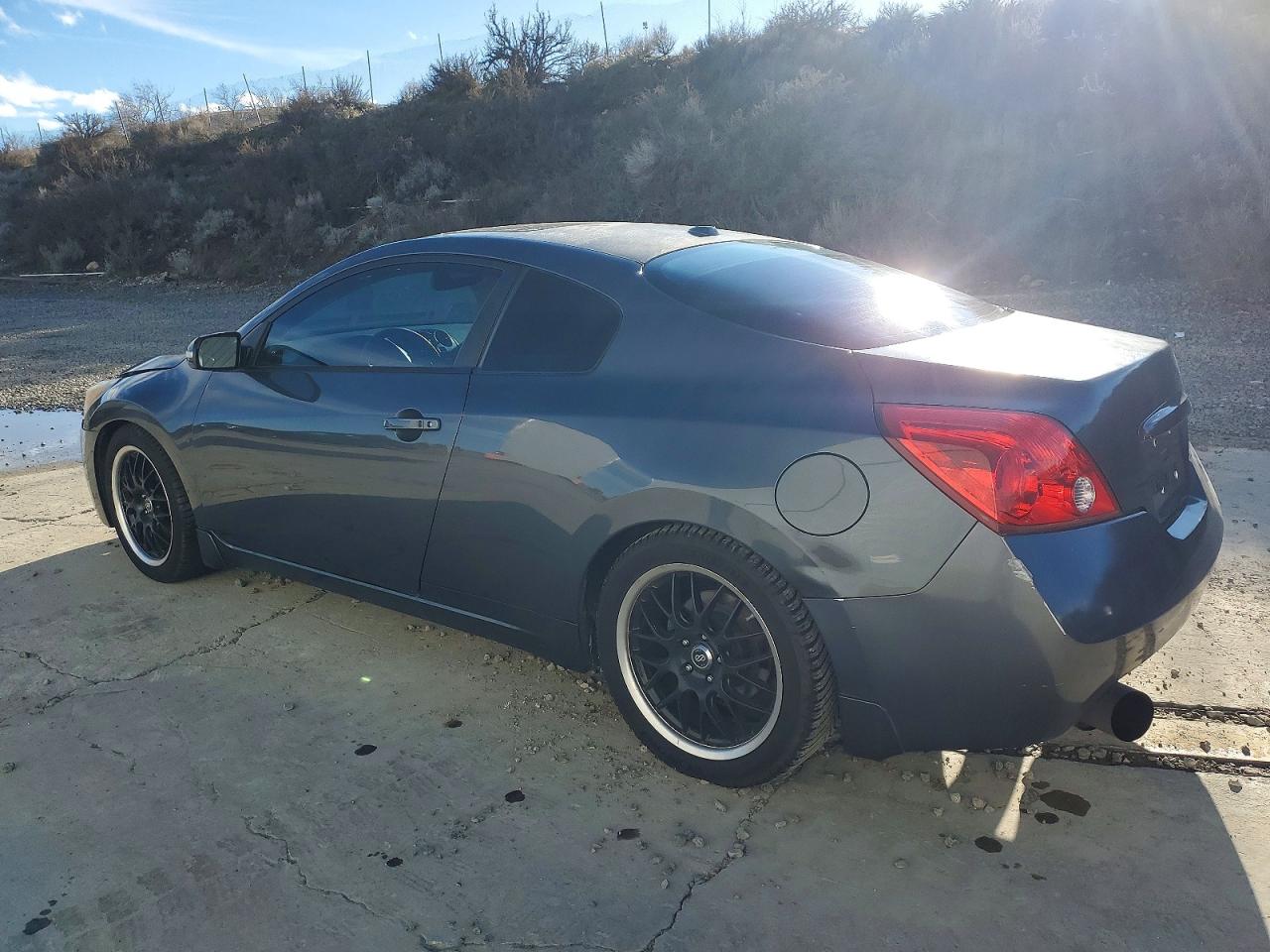 2012 NISSAN ALTIMA SR photo 2