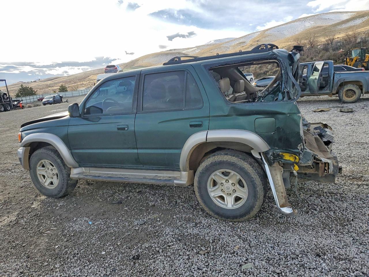 2002 TOYOTA 4RUNNER SR5 photo 2