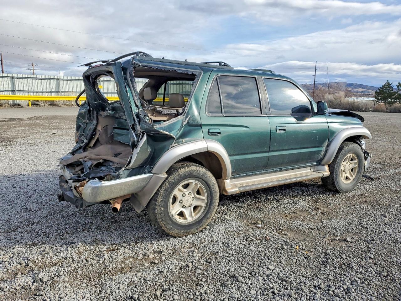 2002 TOYOTA 4RUNNER SR5 photo 3