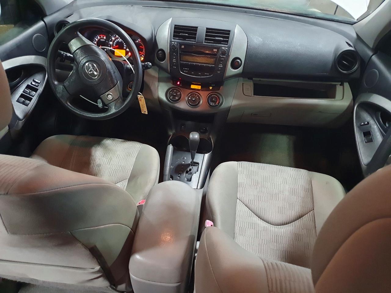 2009 TOYOTA RAV4 photo 8