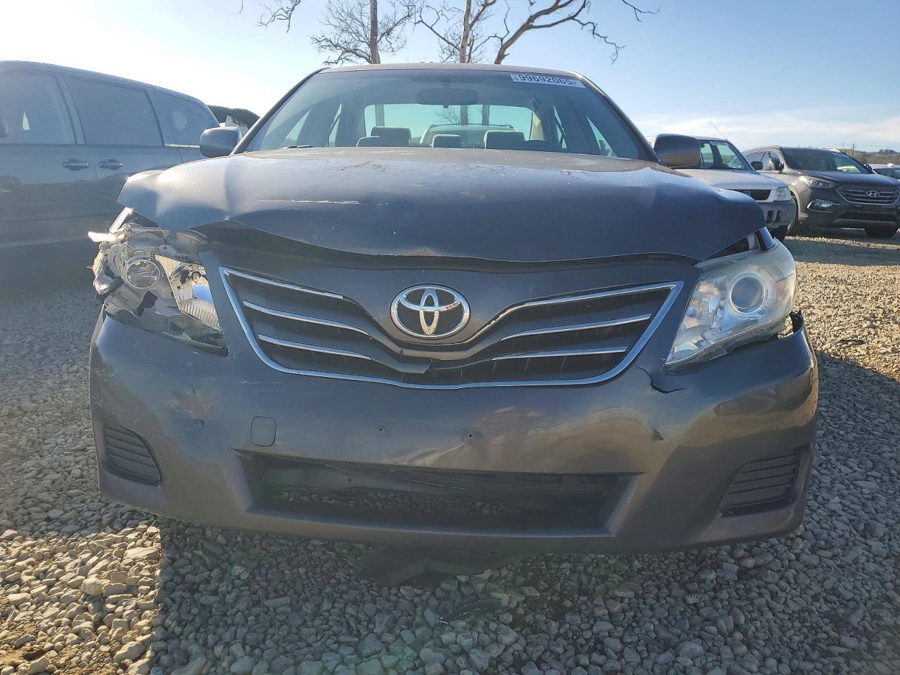 2011 TOYOTA CAMRY BASE photo 5
