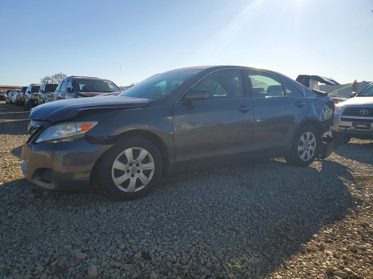 2011 TOYOTA CAMRY