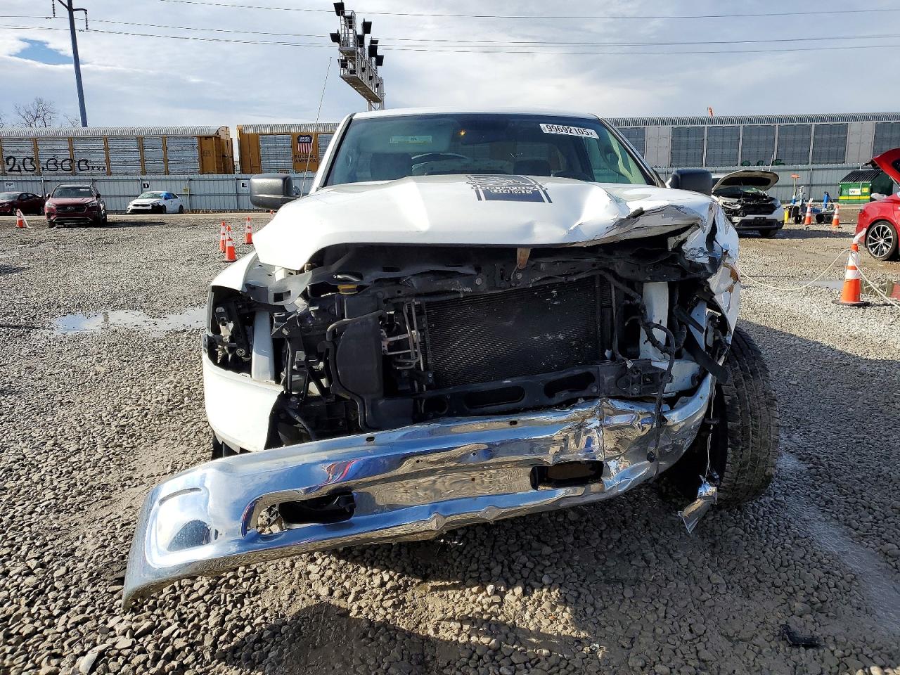 2016 RAM 1500 ST photo 5
