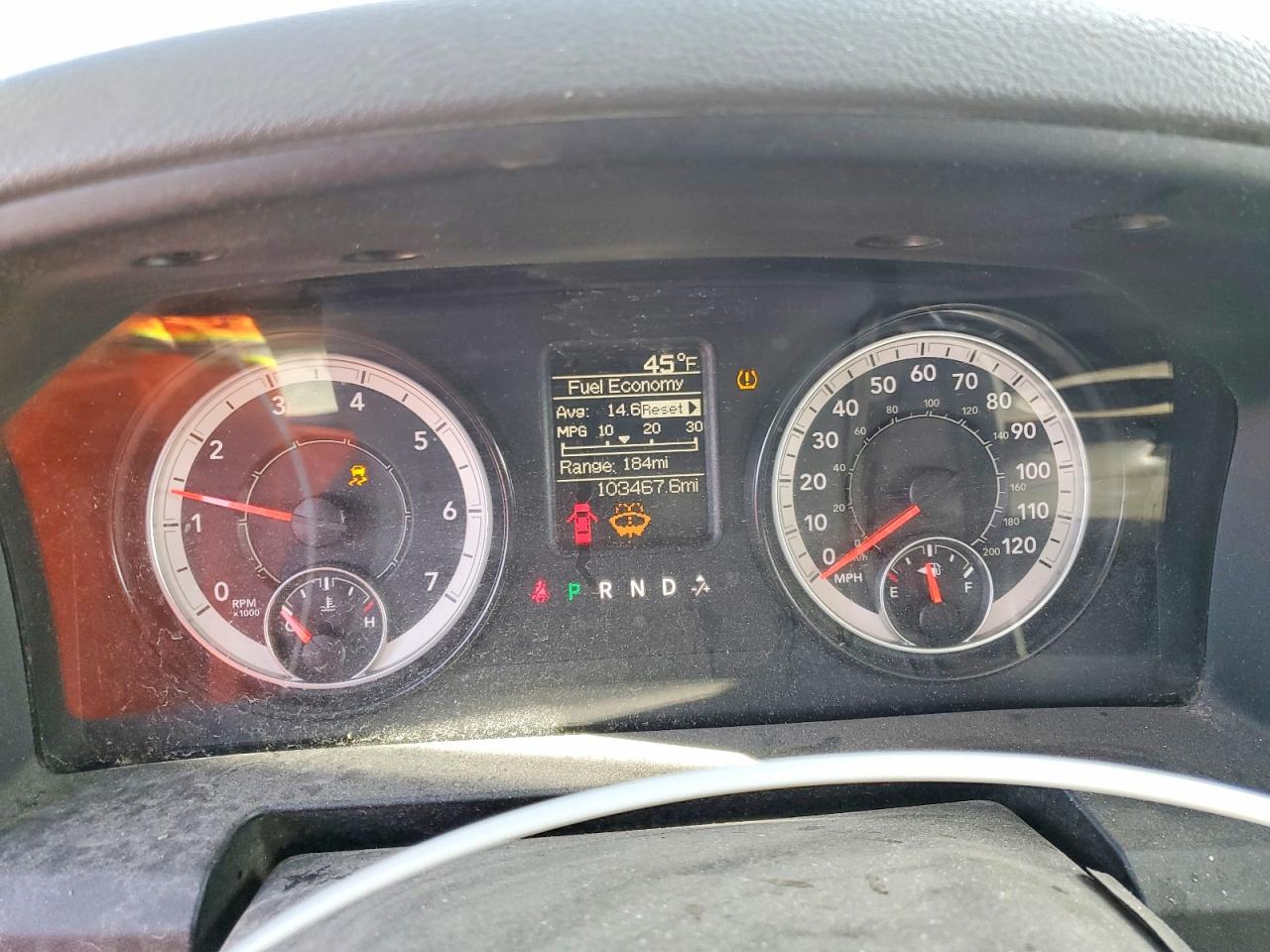 2016 RAM 1500 ST photo 9
