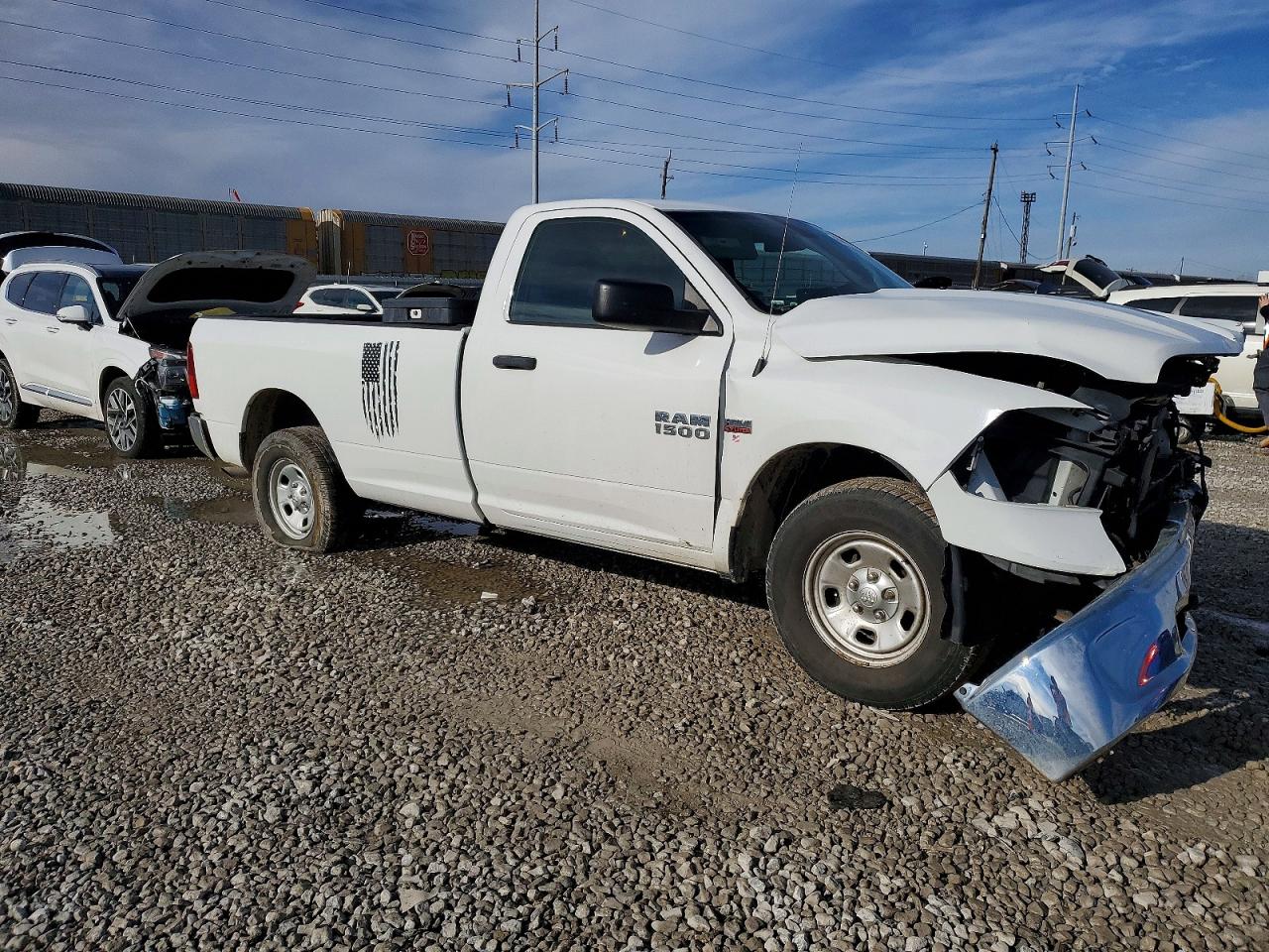 2016 RAM 1500 ST photo 4