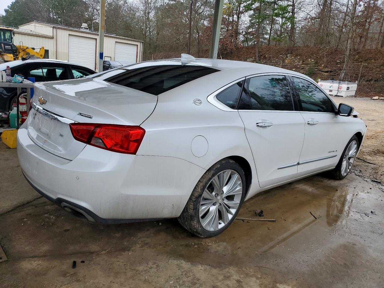 2018 CHEVROLET IMPALA PREMIER photo 3