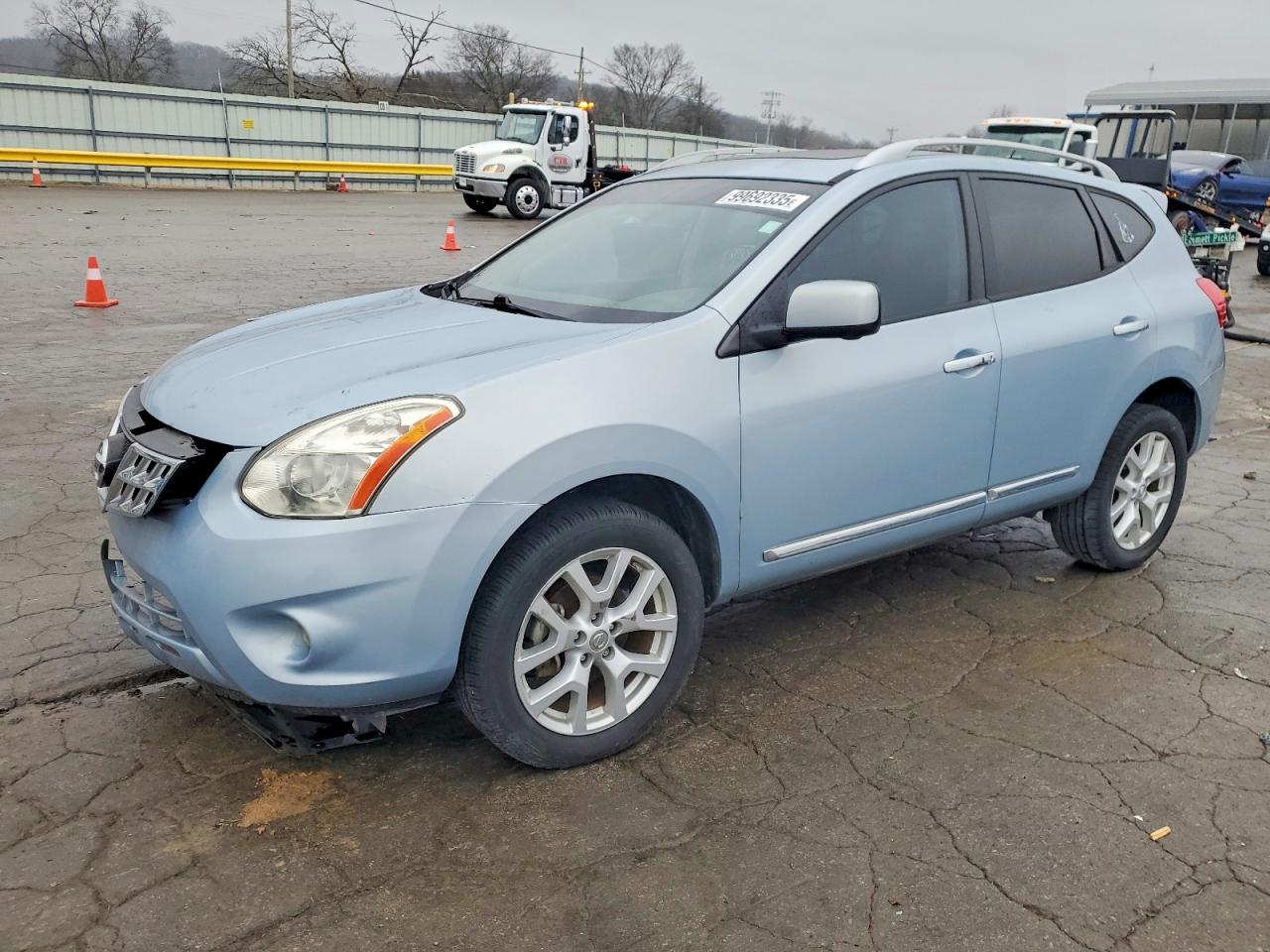 2013 NISSAN ROGUE