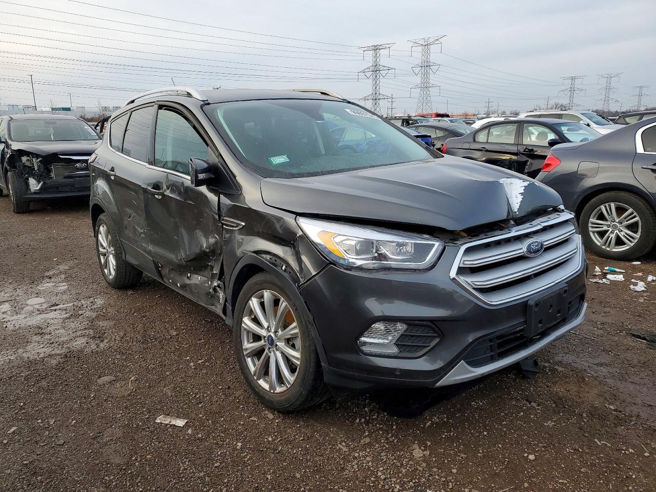 2018 FORD ESCAPE TITANIUM photo 4