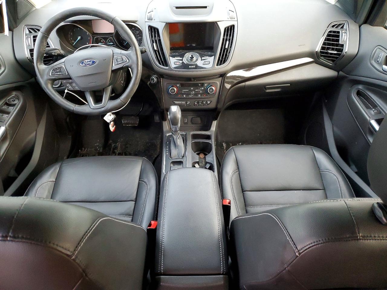 2018 FORD ESCAPE TITANIUM photo 8
