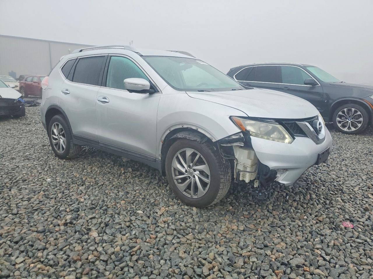 2014 NISSAN ROGUE S photo 4
