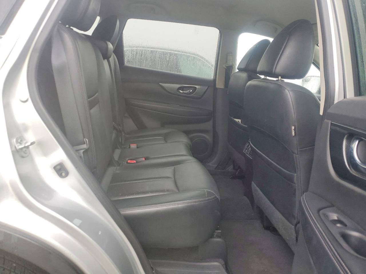 2014 NISSAN ROGUE S photo 11
