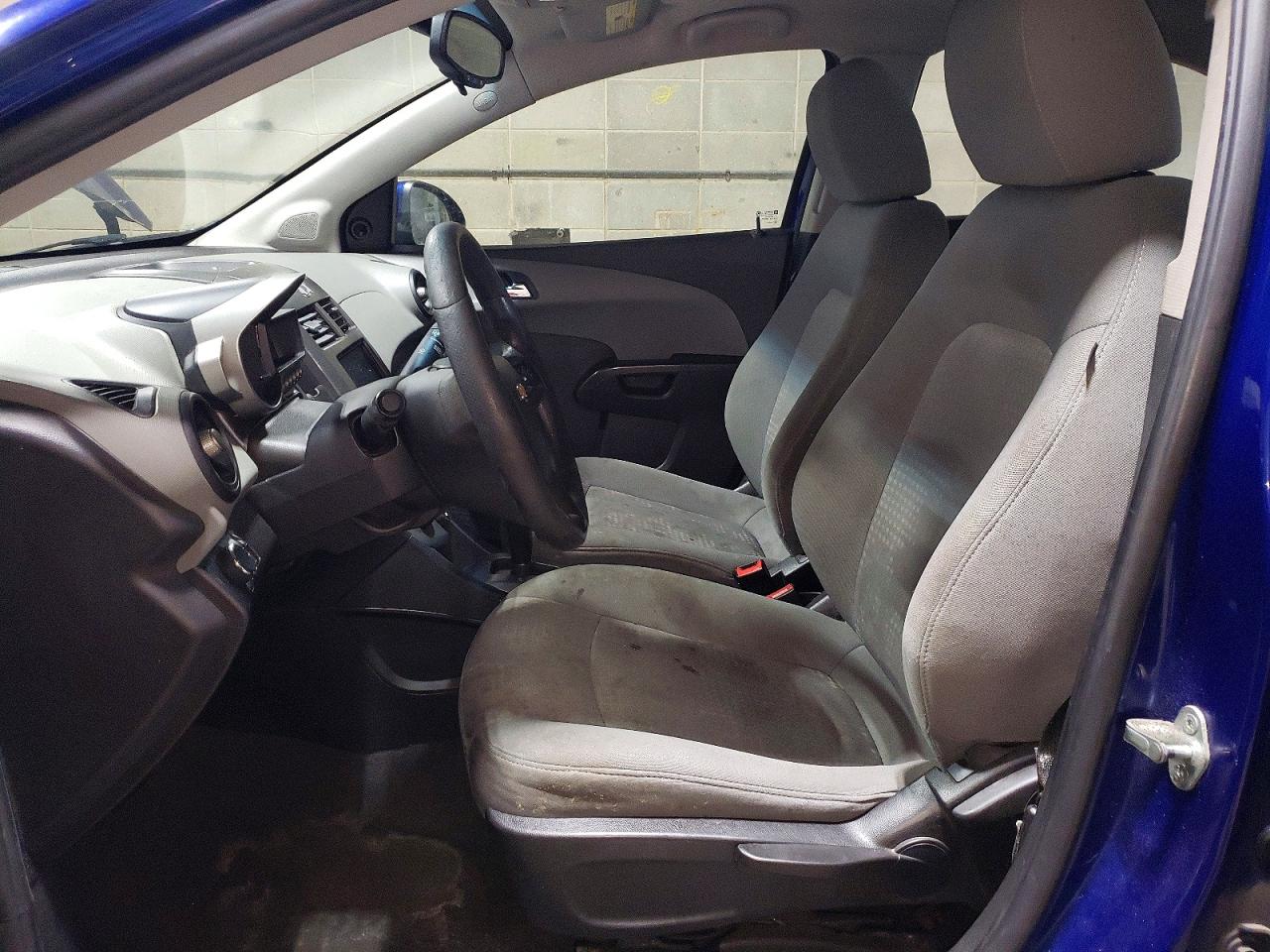 2014 CHEVROLET SONIC LS photo 7