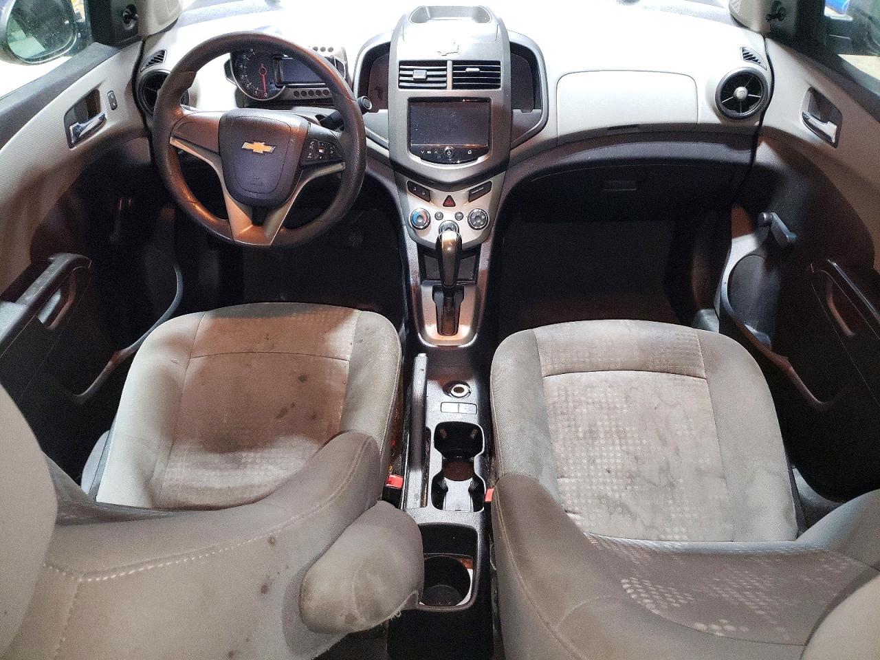 2014 CHEVROLET SONIC LS photo 8