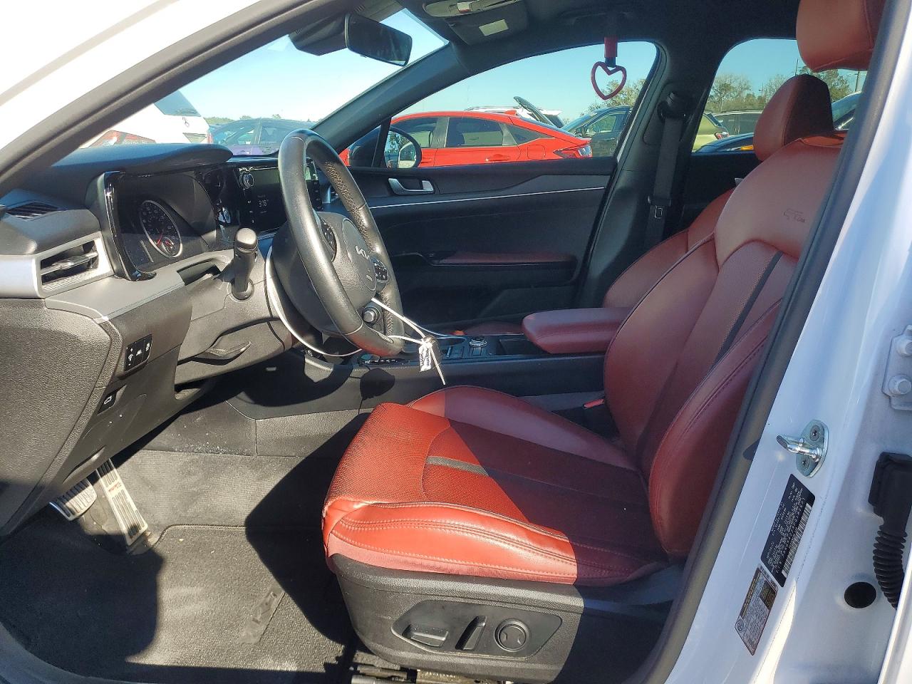 2023 KIA K5 GT LINE photo 7