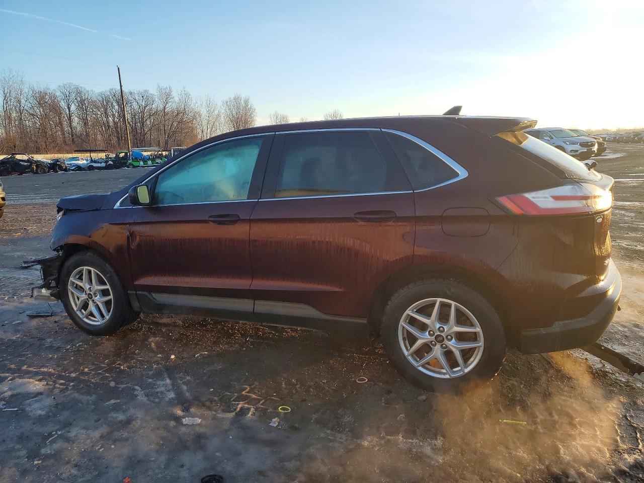 2024 FORD EDGE SEL photo 2