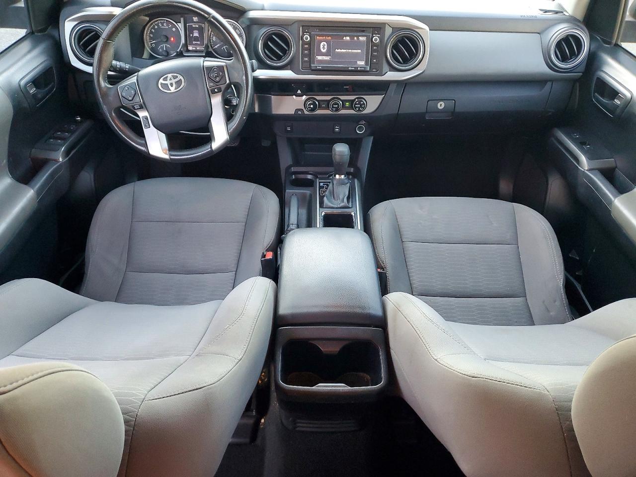 2017 TOYOTA TACOMA DOUBLE CAB photo 8