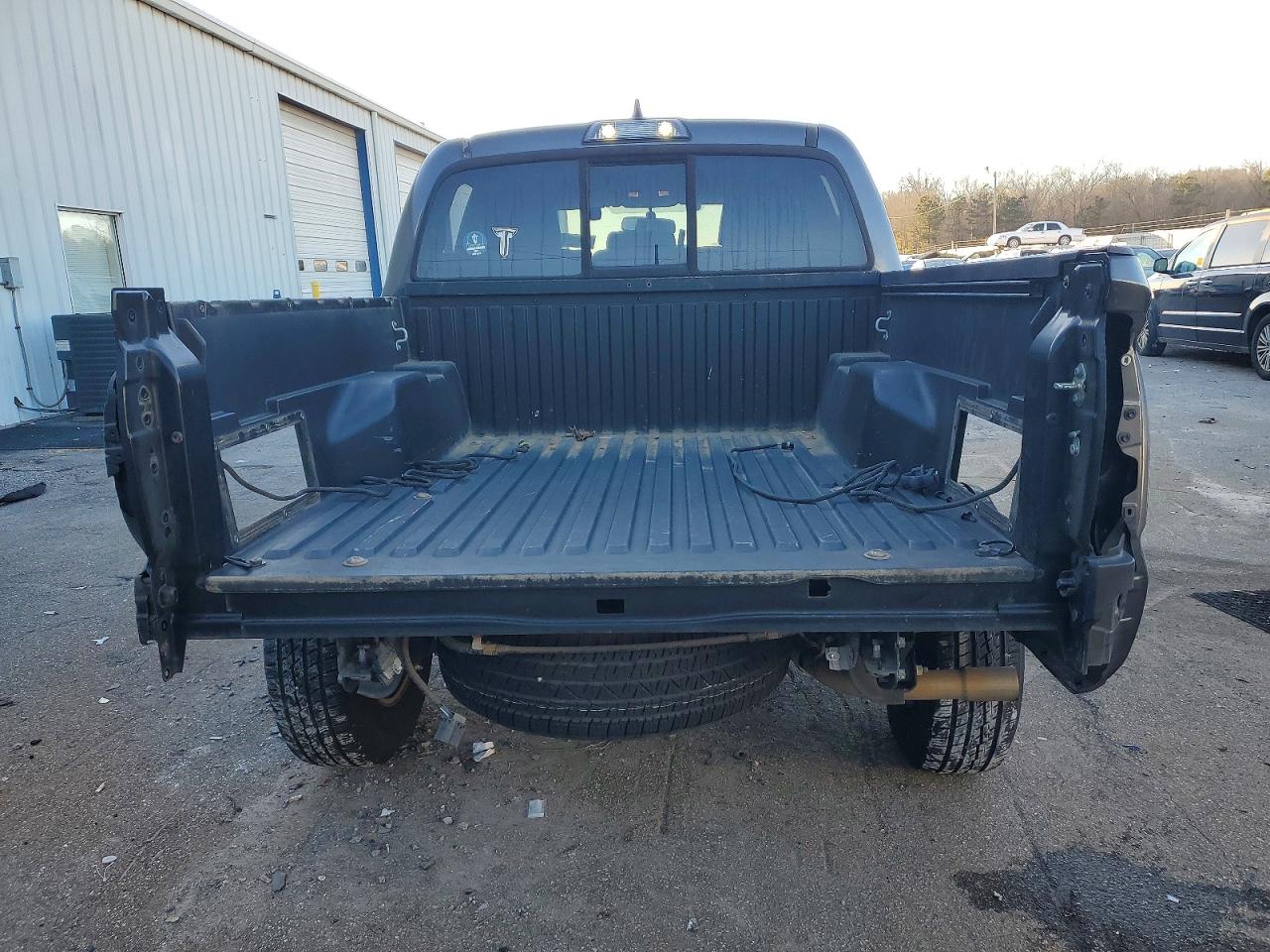 2017 TOYOTA TACOMA DOUBLE CAB photo 6