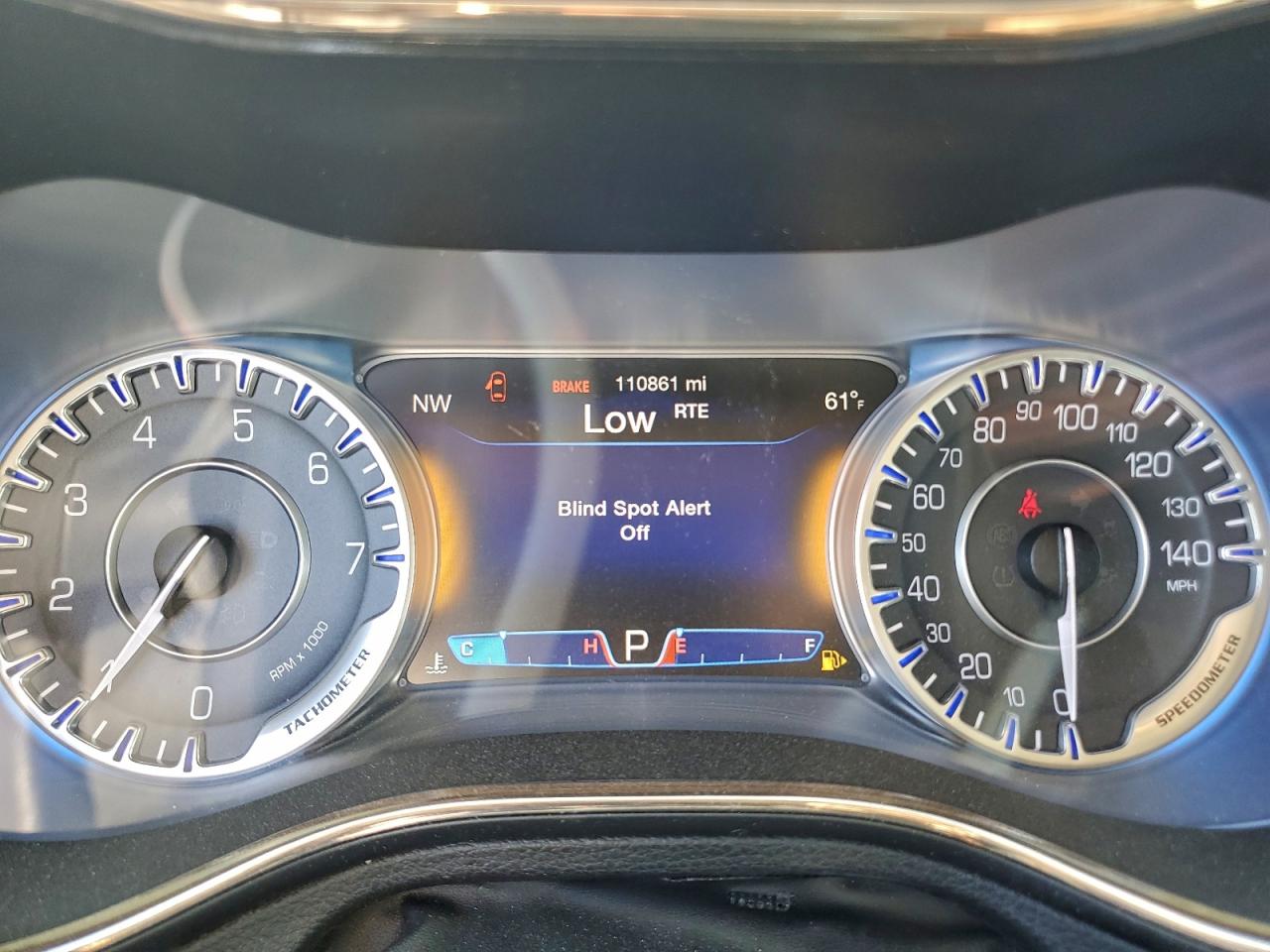 2015 CHRYSLER 200 C photo 9