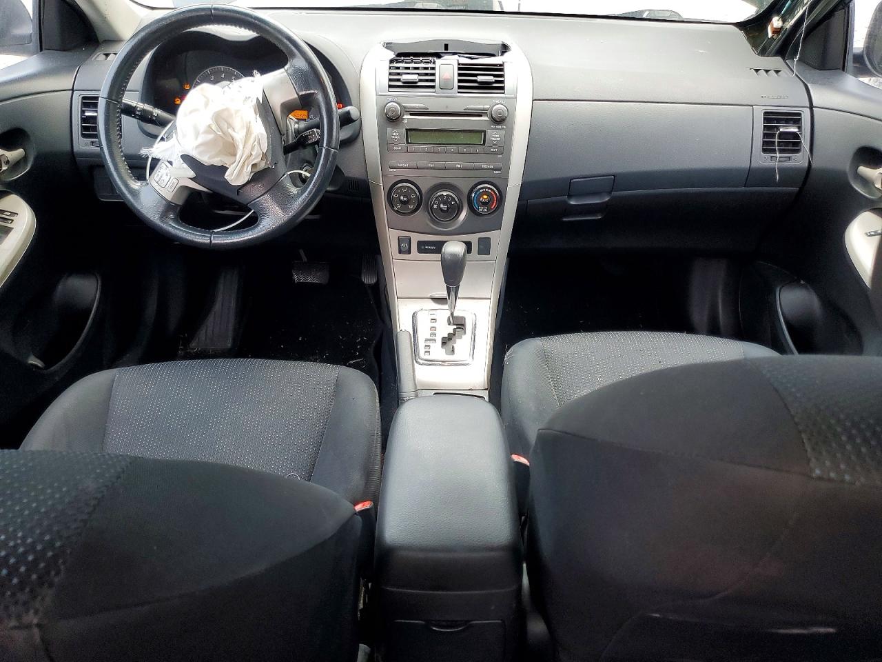 2010 TOYOTA COROLLA BASE photo 8