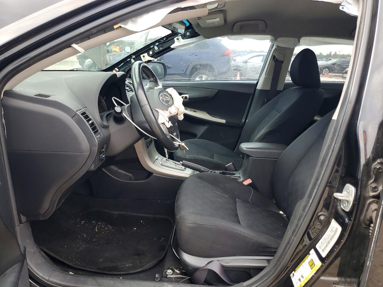 2010 TOYOTA COROLLA BASE photo 7
