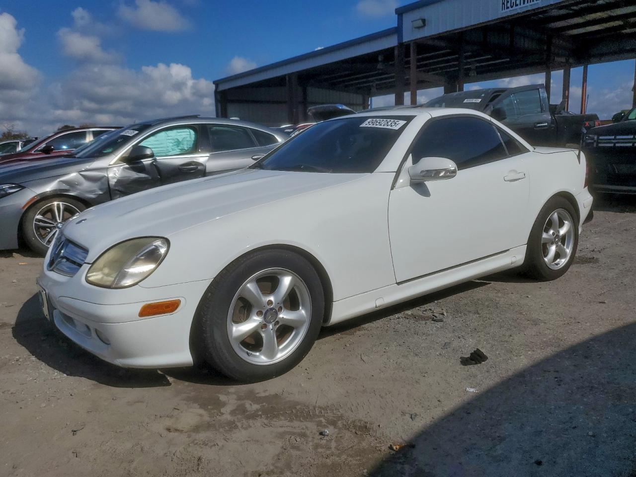 2001 MERCEDES-BENZ SLK