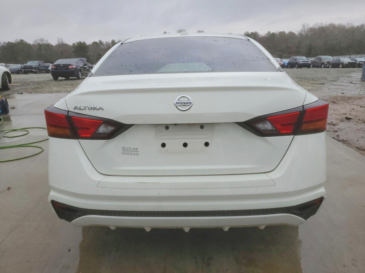 2019 NISSAN ALTIMA S photo 6