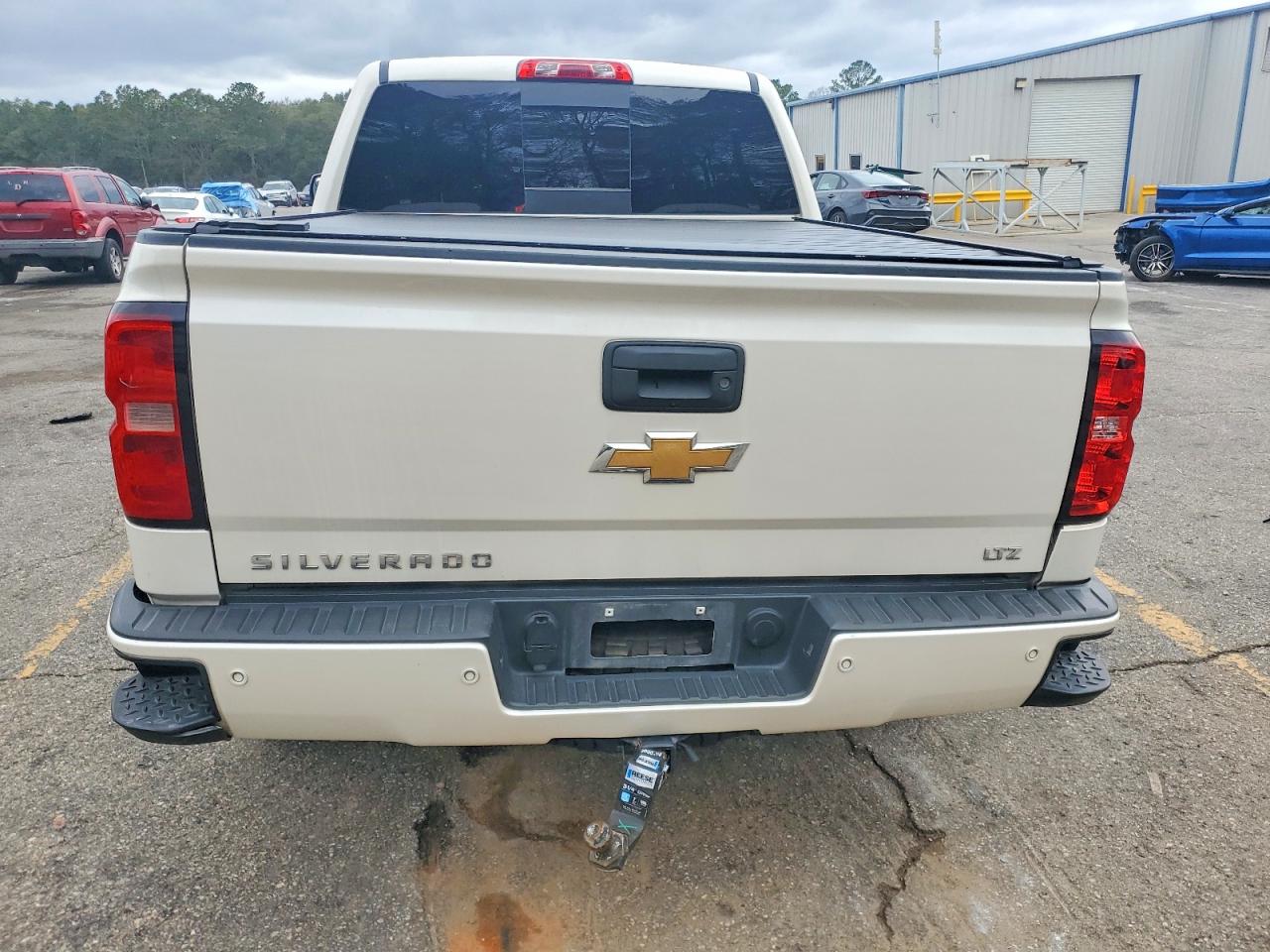 2015 CHEVROLET SILVERADO K1500 LTZ photo 6