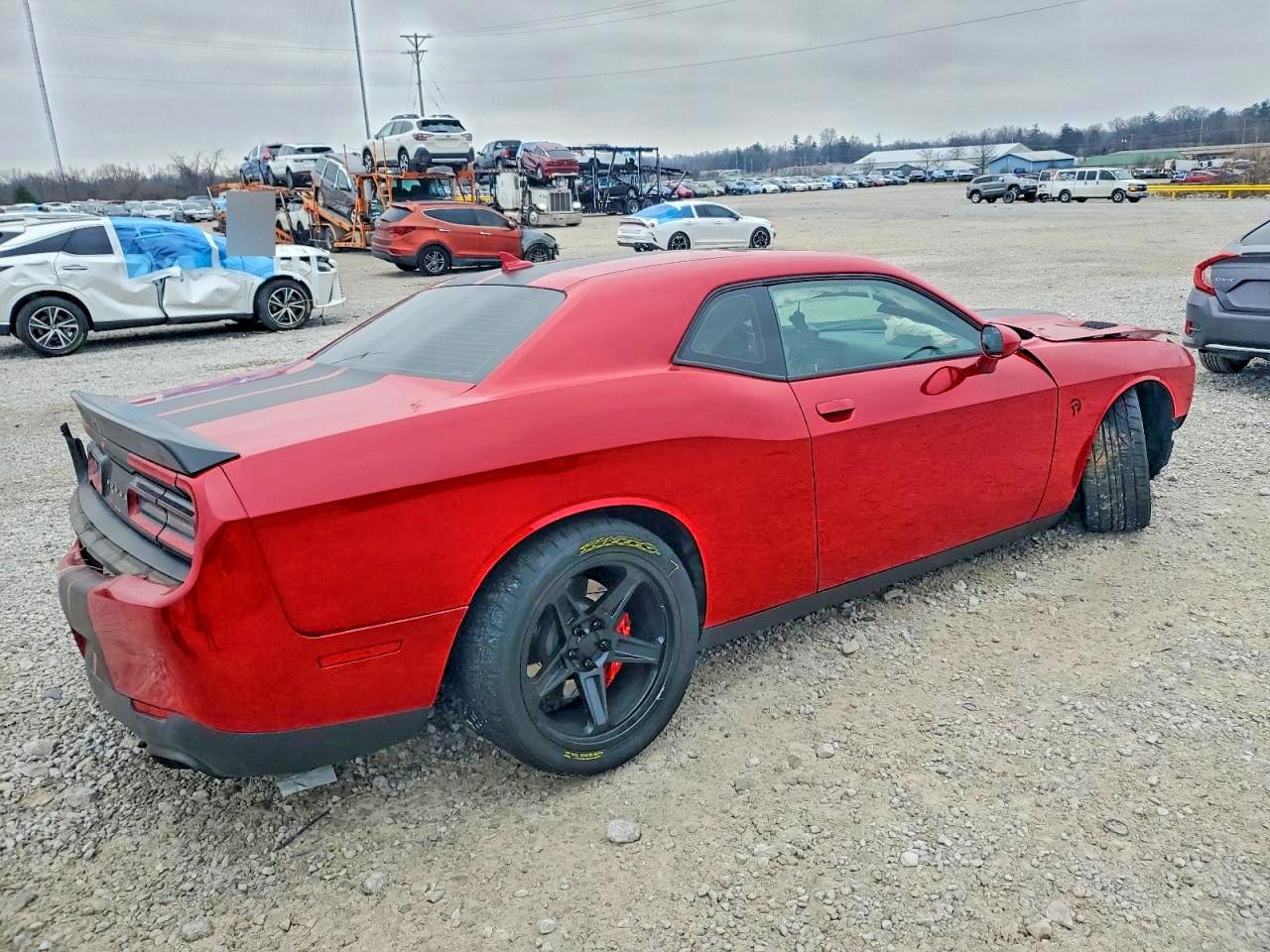 2016 DODGE CHALLENGER SRT HELLCAT photo 3