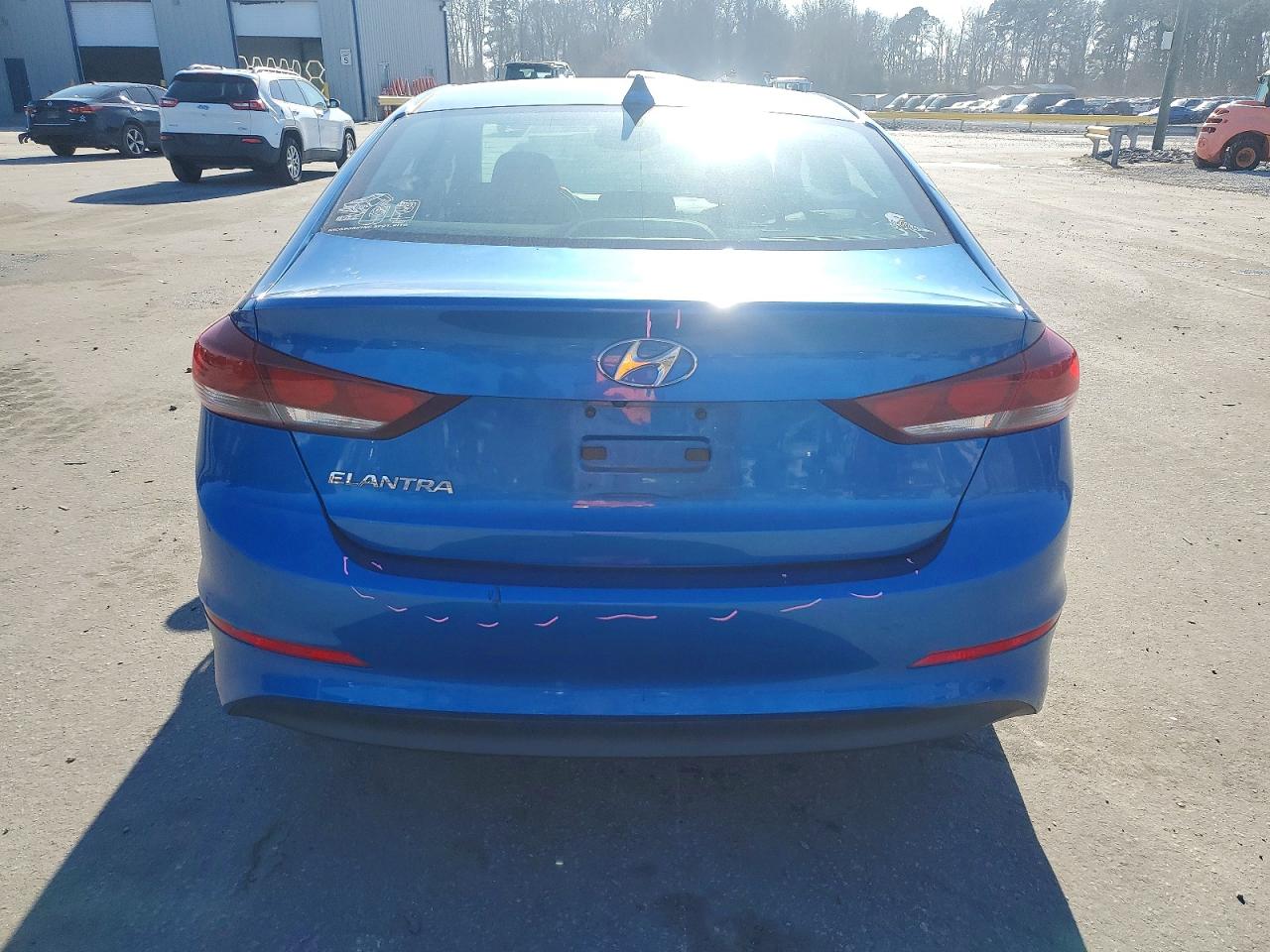2017 HYUNDAI ELANTRA SE photo 6