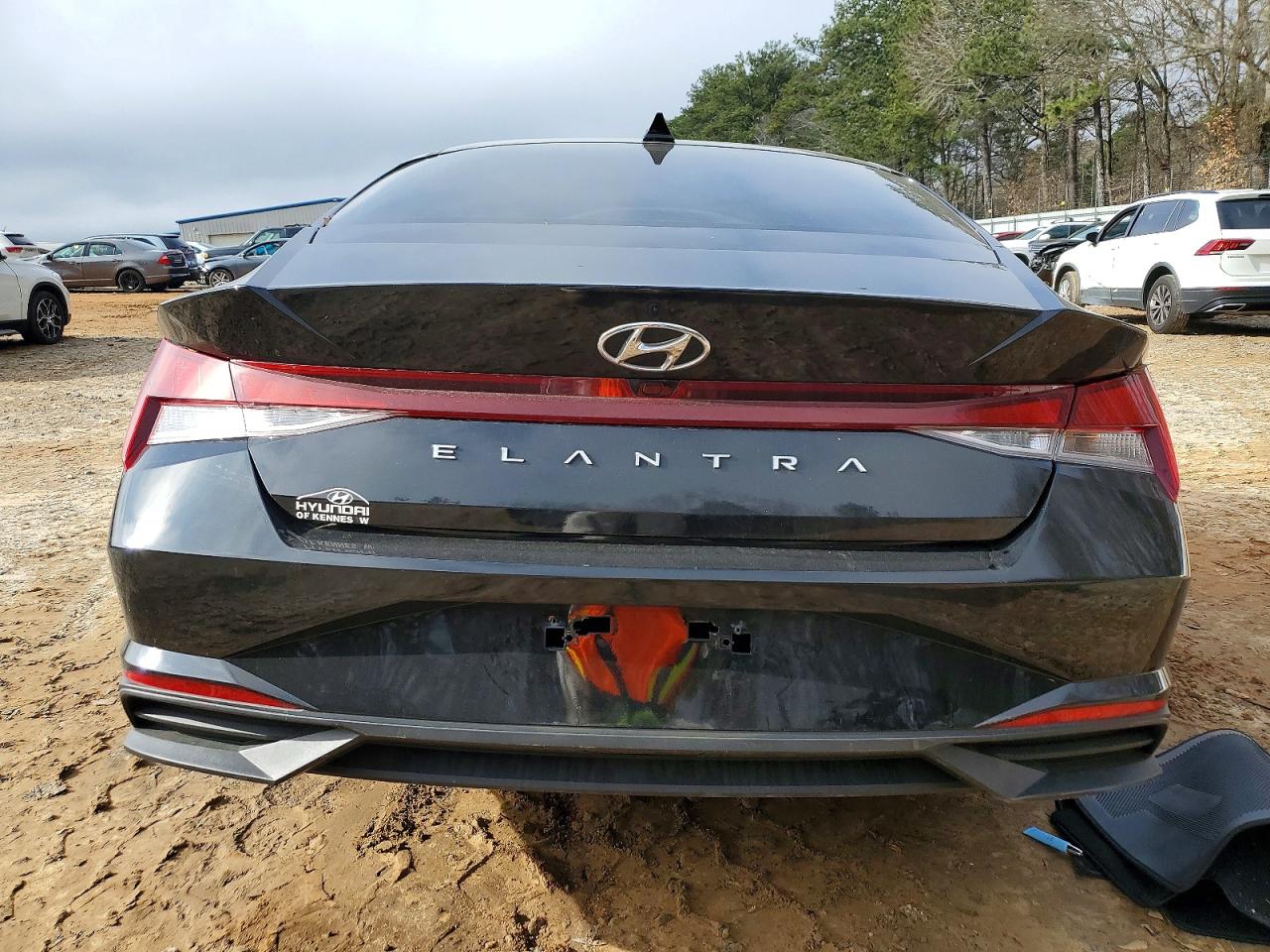 2023 HYUNDAI ELANTRA SEL photo 11