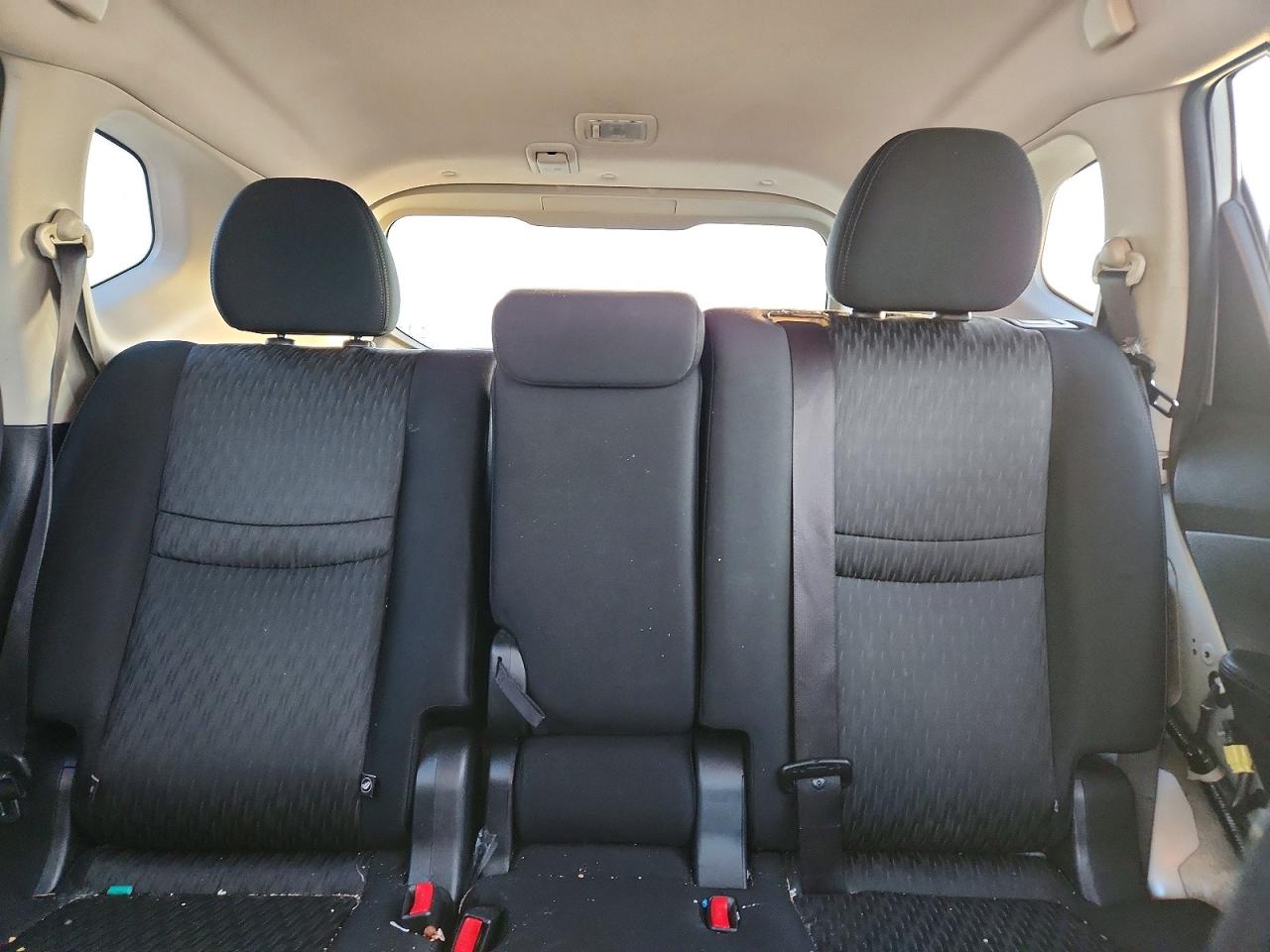 2017 NISSAN ROGUE S photo 10