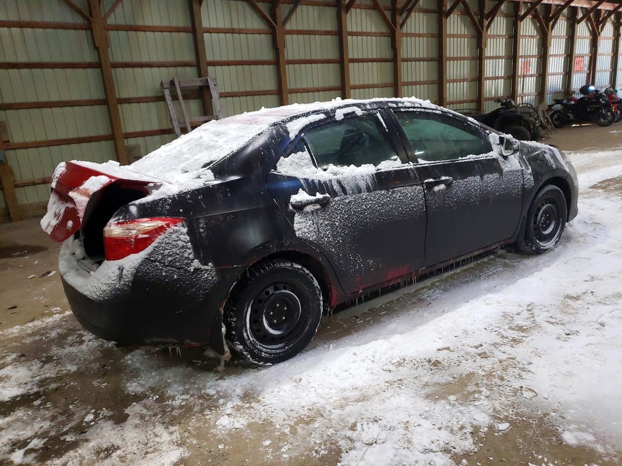 2017 TOYOTA COROLLA L photo 3