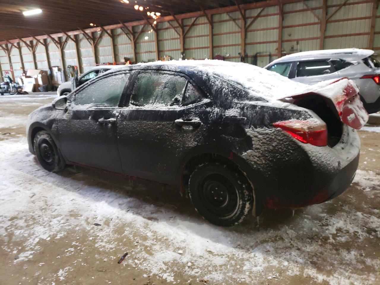 2017 TOYOTA COROLLA L photo 2