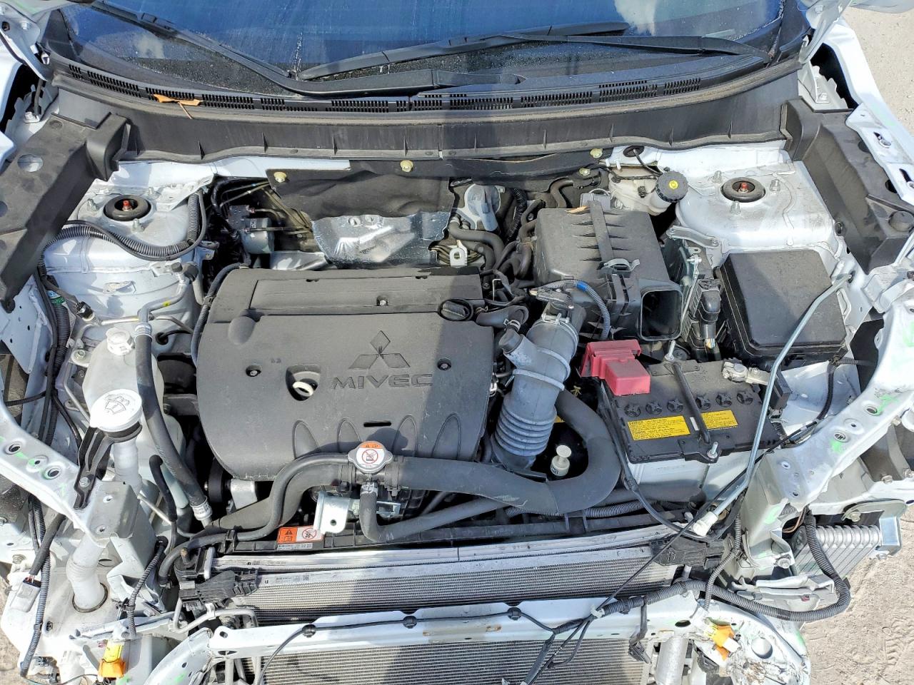 2024 MITSUBISHI OUTLANDER SPORT S/SE photo 11