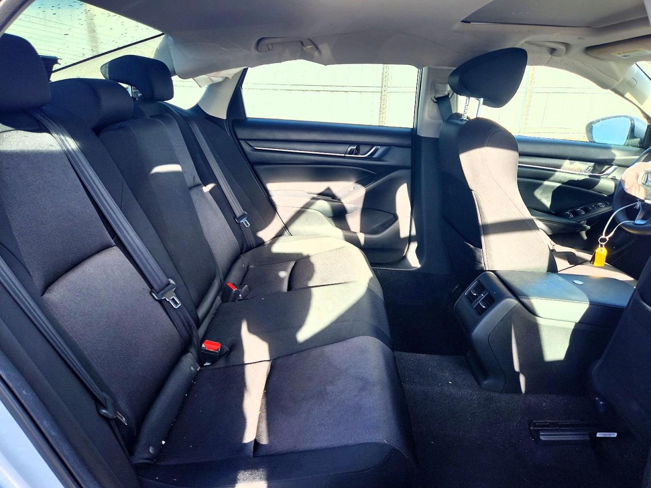 2018 HONDA ACCORD HYBRID EX photo 10