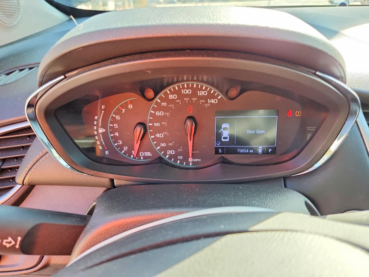 2019 CHEVROLET TRAX 1LT photo 9