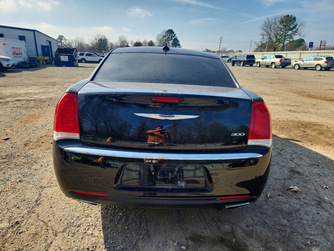 2018 CHRYSLER 300 LIMITED photo 6