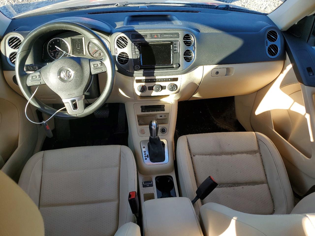 2017 VOLKSWAGEN TIGUAN S photo 8